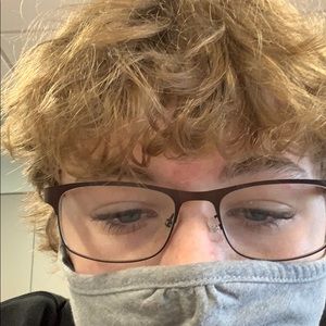 Meet your Posher, Hudson